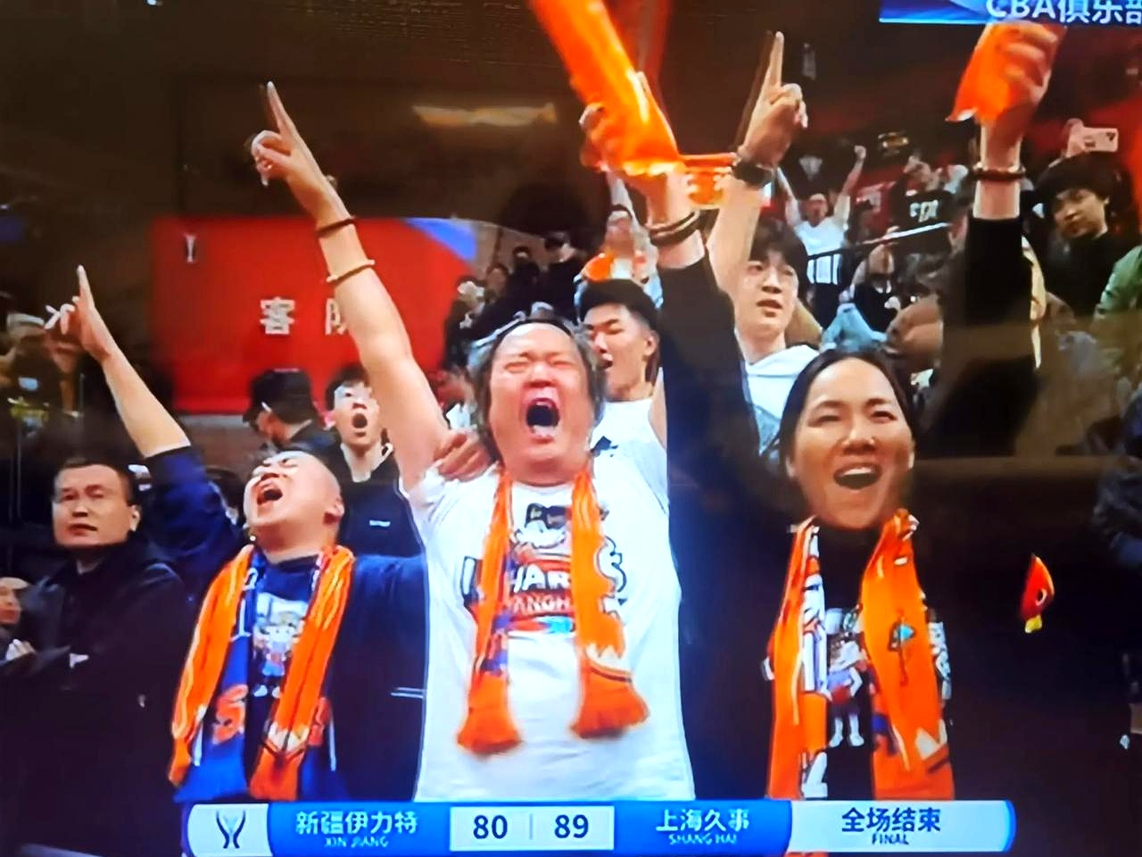 关于夺冠引发热议！，穆古鲁扎在塞尔维亚队比赛中持续失利赛场气氛高涨的信息