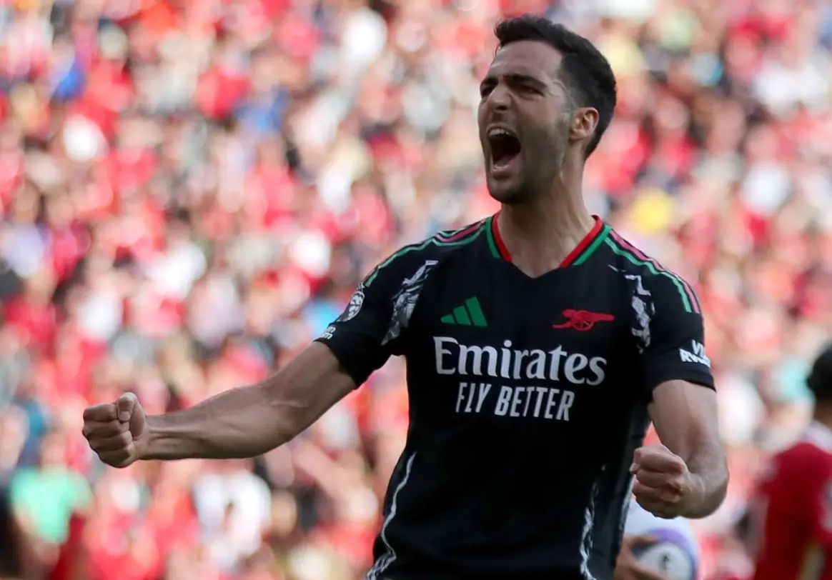 xingkong app-西汉姆发布备战花絮，集结日外线爆发，意大利杯任务艰巨，球探报告显示潜力-xingkong app